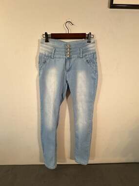 Tush Push Colombian Butt Lift High Rise Skinny Jeans Light Wash
